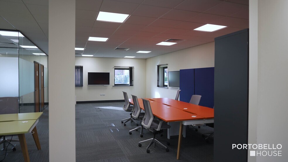 Portobello Way, Warwick à louer - Vidéo sur l’inscription commerciale - Image 2 de 17