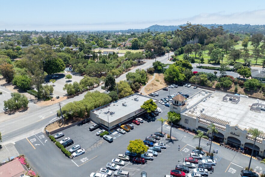 3303 State St, Santa Barbara, CA à louer - Photo du bâtiment - Image 2 de 8