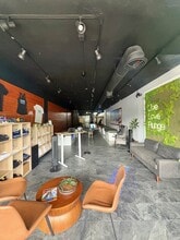 1574-1584 SE 3rd Ct, Deerfield Beach, FL for lease Building Photo- Image 2 of 3