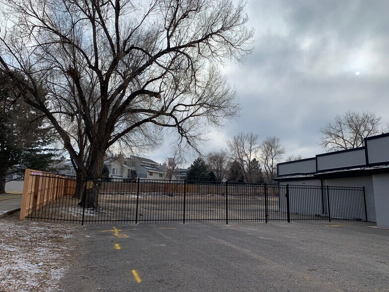 6400 W 20th Ave, Lakewood, CO à louer - Photo du bâtiment - Image 2 de 7