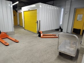 250 Turnpike Rd, Southborough, MA for lease Interior Photo- Image 2 of 7