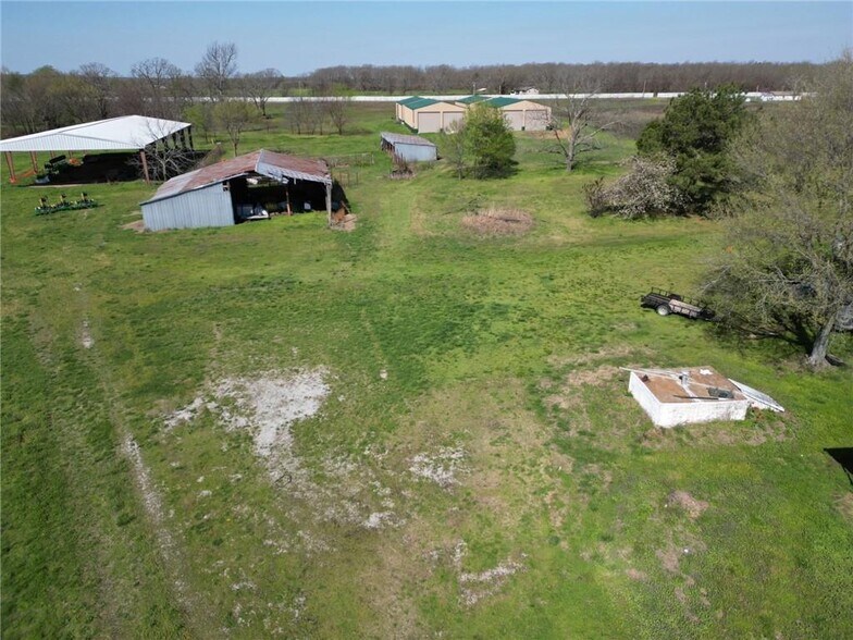 52721 S 630 Rd, Colcord, OK à vendre - Photo du bâtiment - Image 3 de 9