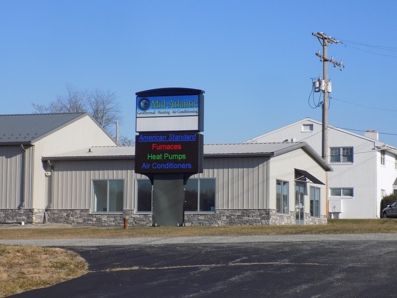 1755 Whiteford Rd, York, PA for lease - Primary Photo - Image 2 of 2