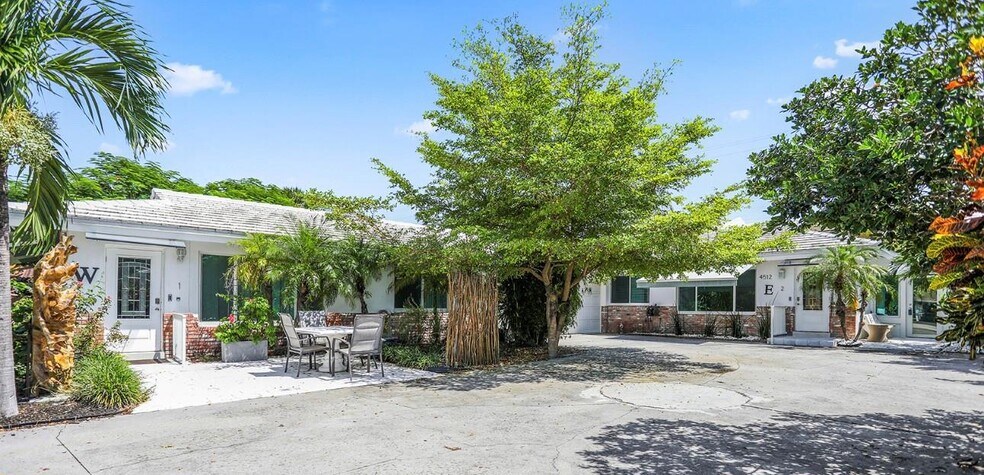 4512 Seagrape Dr, Lauderdale-by-the-Sea, FL à vendre - Photo du bâtiment - Image 3 de 24