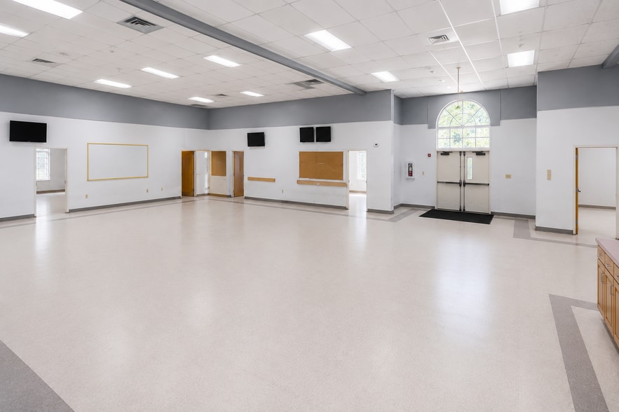 50 Donnie Ave NW, Concord, NC for lease - Building Photo - Image 3 of 16