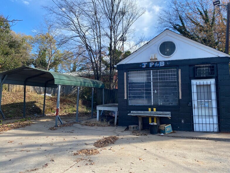 501 Easley Bridge Rd, Greenville, SC for sale - Building Photo - Image 3 of 6