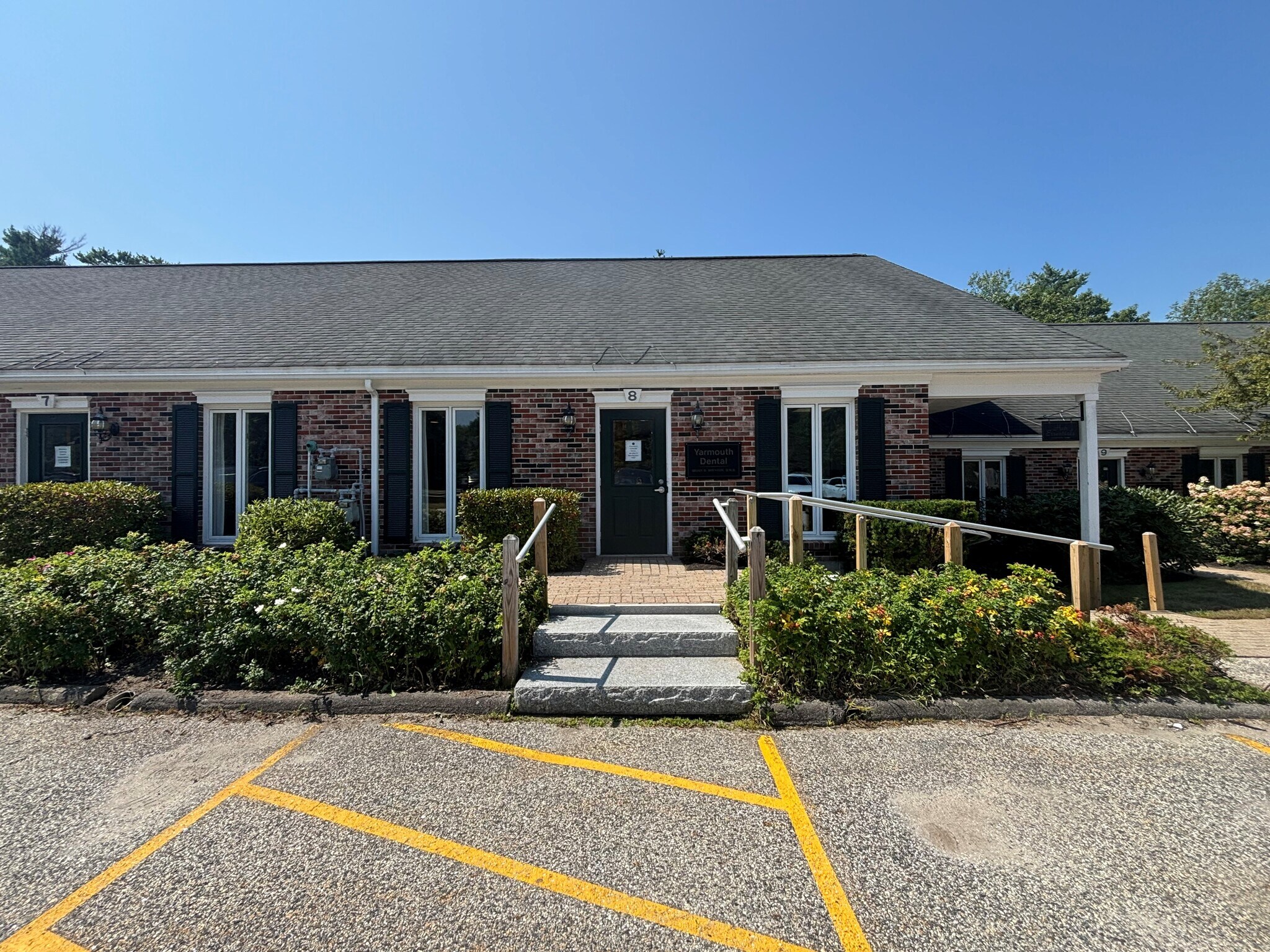 10 Forest Falls Dr, Yarmouth, ME for lease Primary Photo- Image 1 of 10