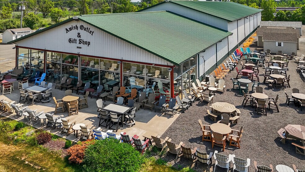 3530 - 3532 Union St, North Chili, NY à vendre - Photo du bâtiment - Image 2 de 52