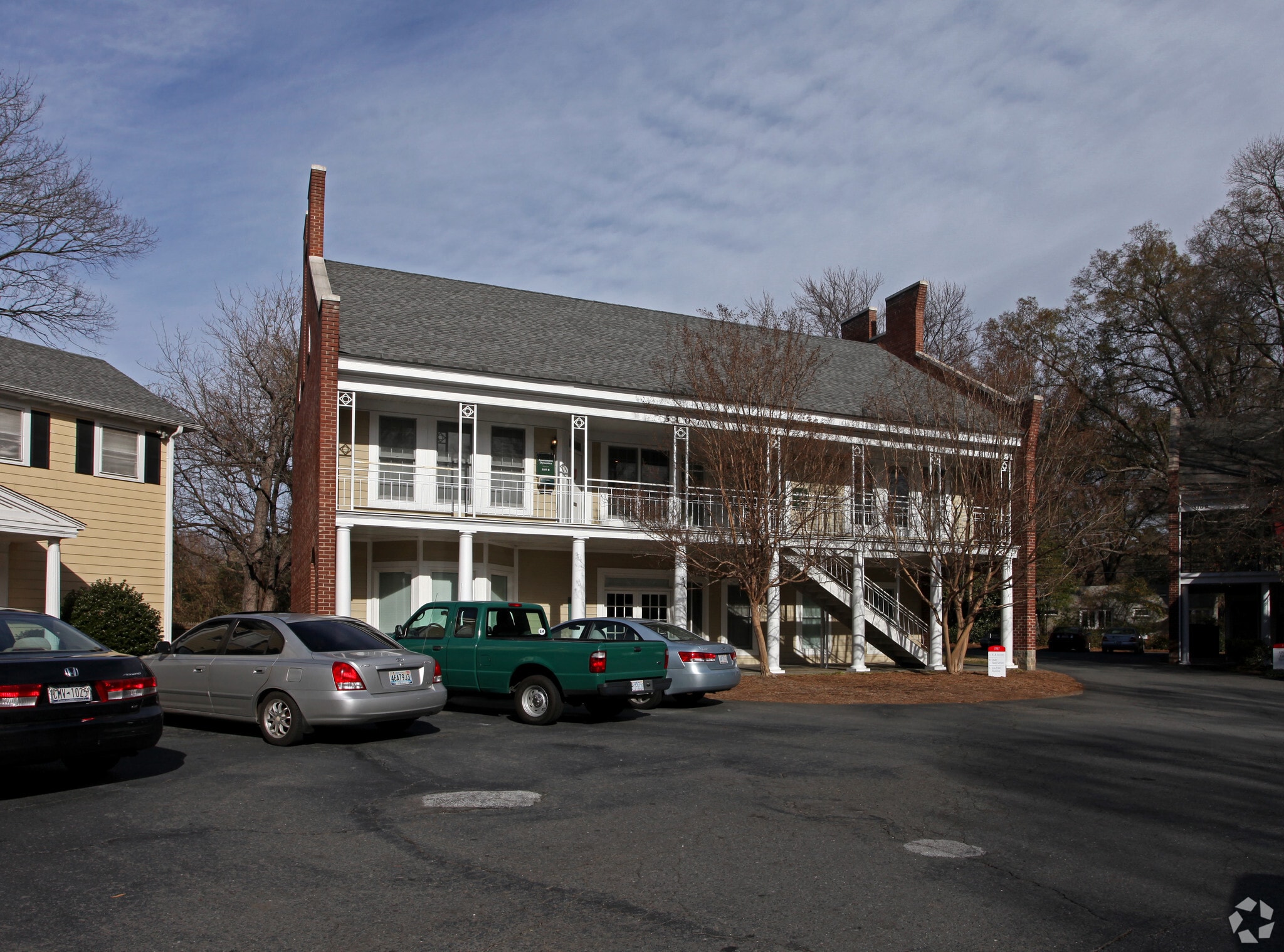 5107 Monroe Rd, Charlotte, NC à louer Photo principale- Image 1 de 5
