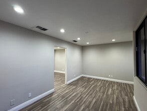 3281-3295 Industry Dr, Signal Hill, CA for lease Interior Photo- Image 2 of 4