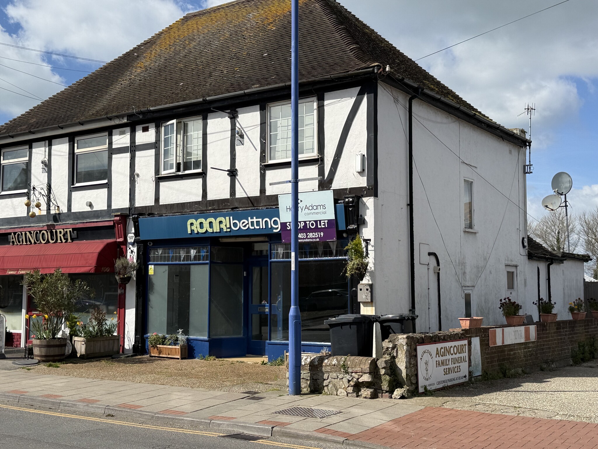 98 High St, Selsey for lease Primary Photo- Image 1 of 5