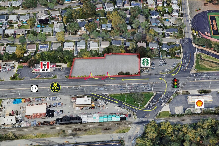 193 Route 17, Hasbrouck Heights, NJ à vendre - Photo du bâtiment - Image 3 de 3