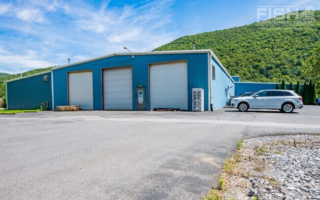 Plus de détails pour 6080 State Route 14, Trout Run, PA - Industriel à louer