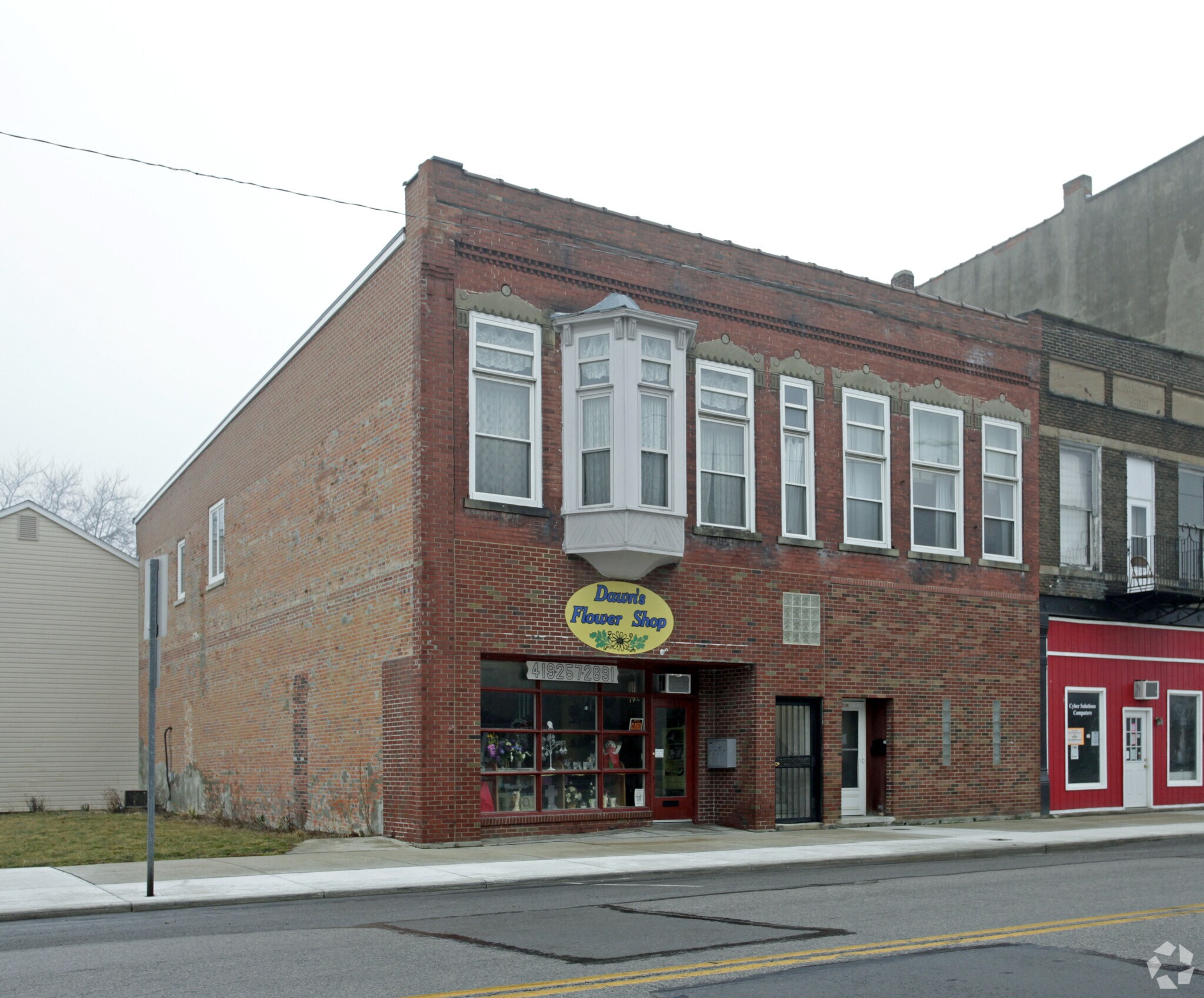 118-120 S Main St, North Baltimore, OH à louer Photo principale- Image 1 de 3
