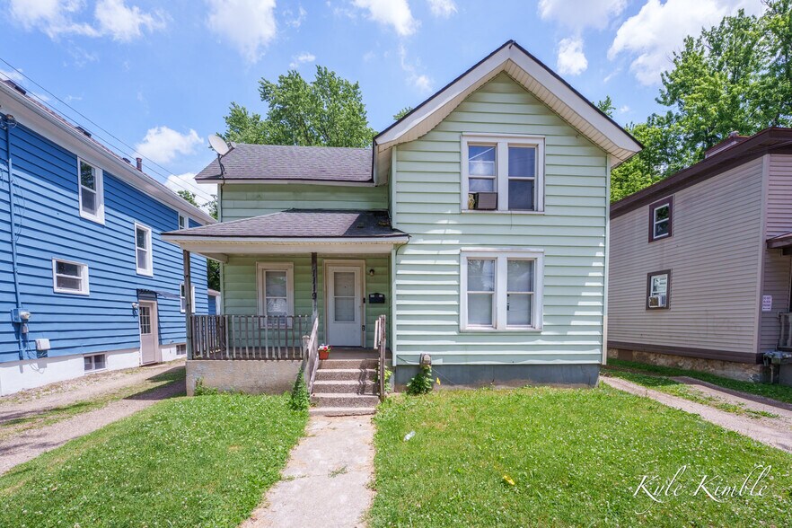 13 Unit Kalamazoo Portfolio portefeuille de 1 propriétés à vendre sur LoopNet.ca - Photo du bâtiment - Image 2 de 19