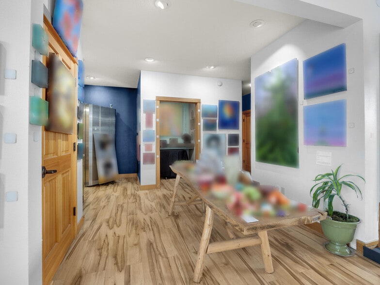 107 Sunset Blvd, Cannon Beach, OR for sale - Interior Photo - Image 3 of 23