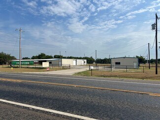 Plus de détails pour 309 S US Highway 69, Trenton, TX - Local d'activités, Industriel à louer