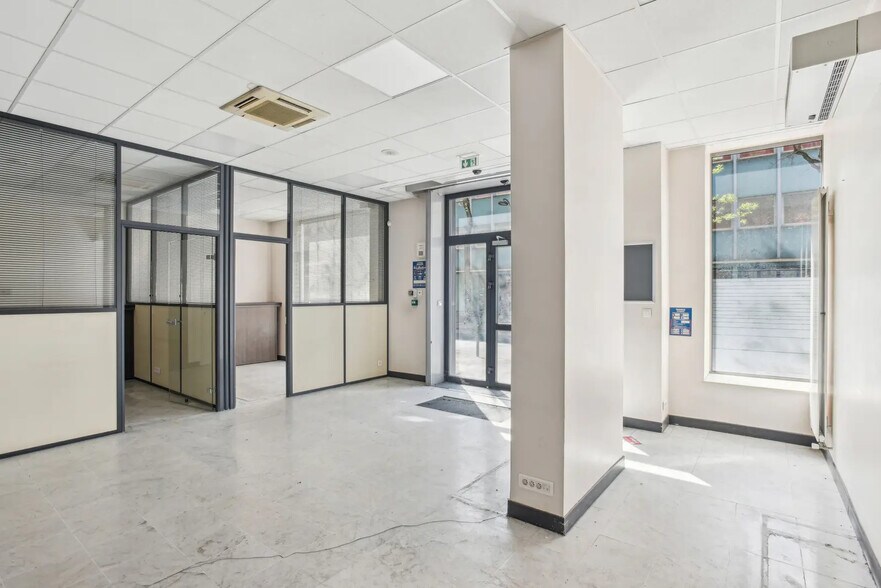 Commerce de détail dans Paris à louer - Photo intérieure - Image 3 de 13