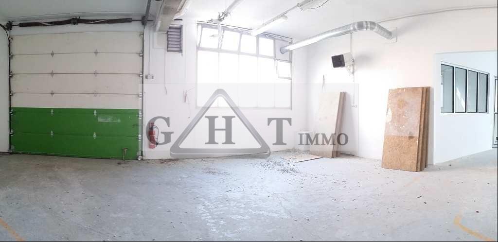 Industrial in Saint-Maur-des-Fossés for lease Interior Photo- Image 1 of 8