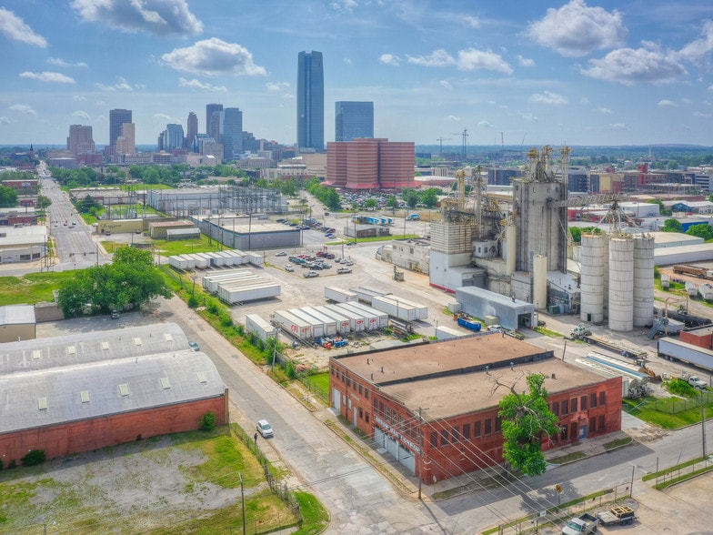 1144 NW 4th St, Oklahoma City, OK for sale - Building Photo - Image 3 of 25