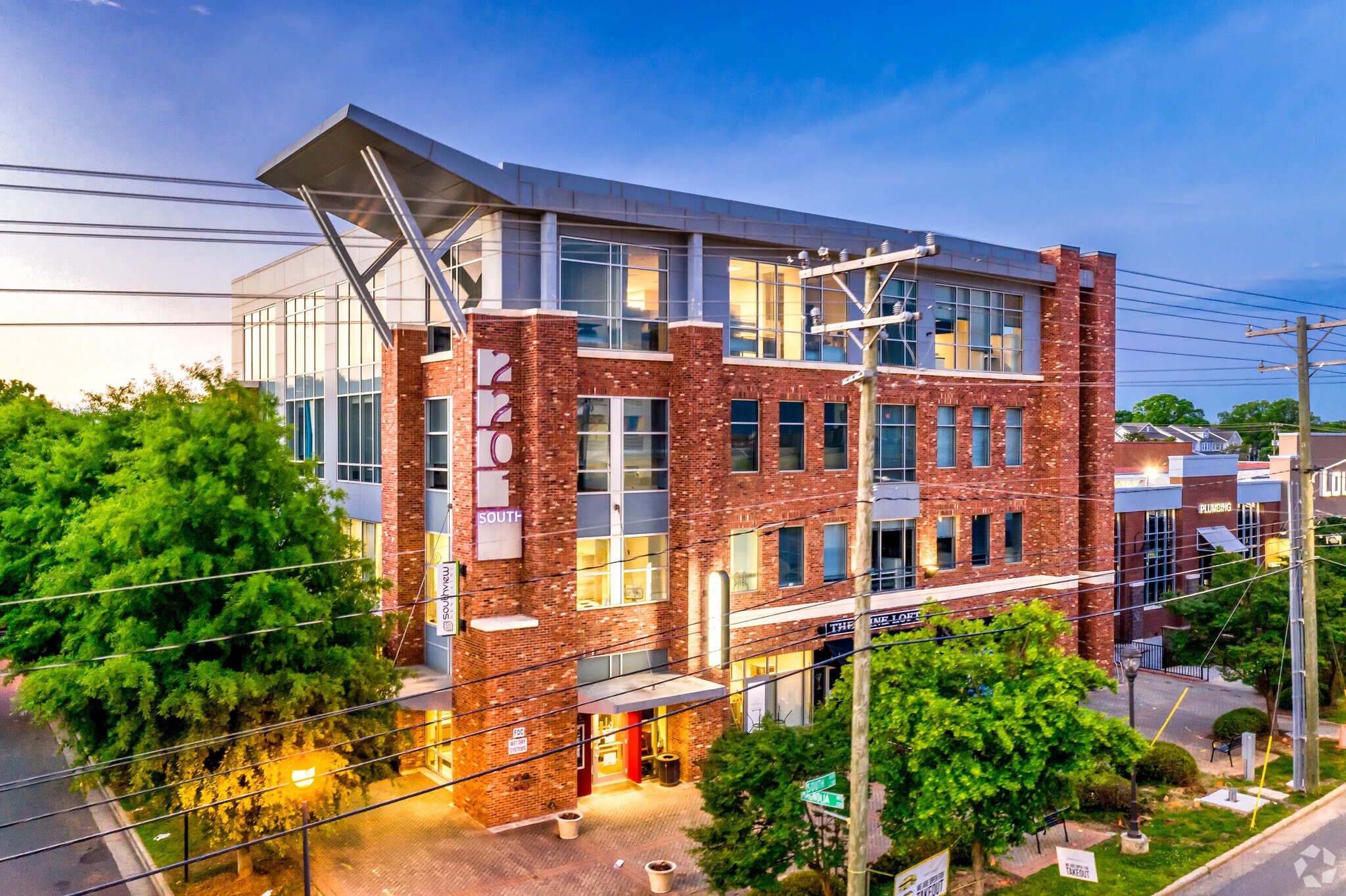 2201 South Blvd, Charlotte, NC for lease Primary Photo- Image 1 of 5