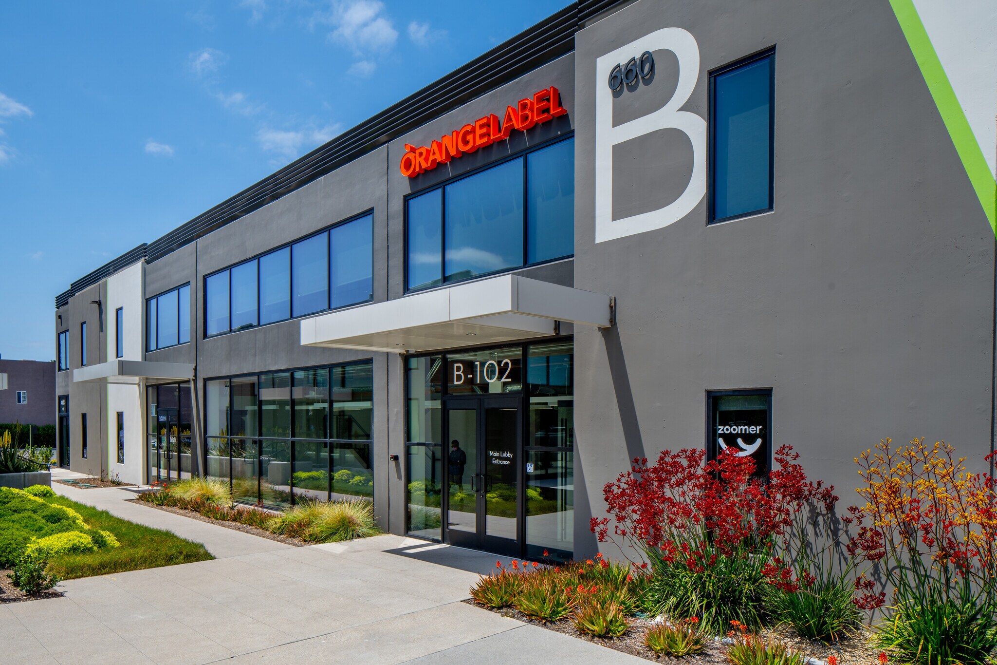 660 W Baker St, Costa Mesa, CA for lease Building Photo- Image 1 of 13