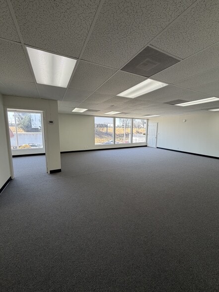 207-209 E Pomona Blvd, Monterey Park, CA for lease - Interior Photo - Image 2 of 10