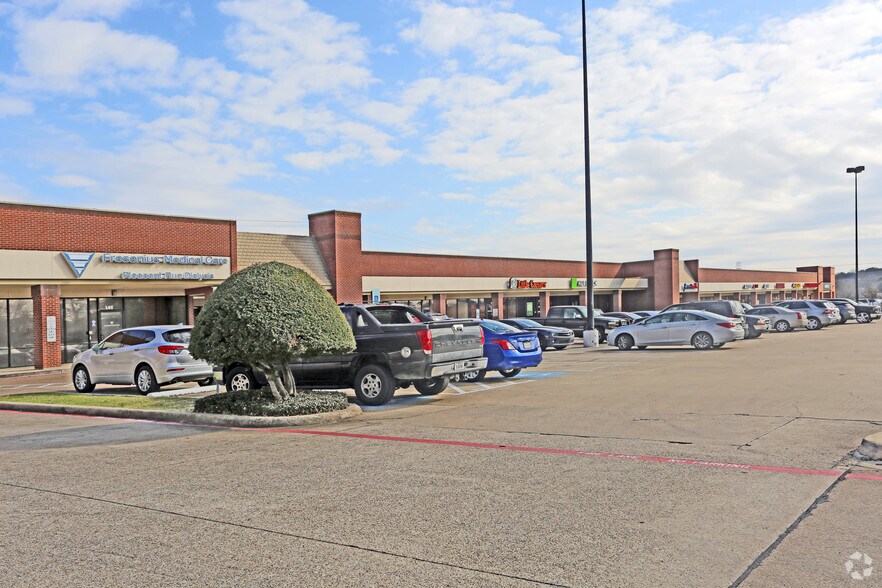 900 N Polk St, DeSoto, TX à louer - Photo du bâtiment - Image 2 de 7