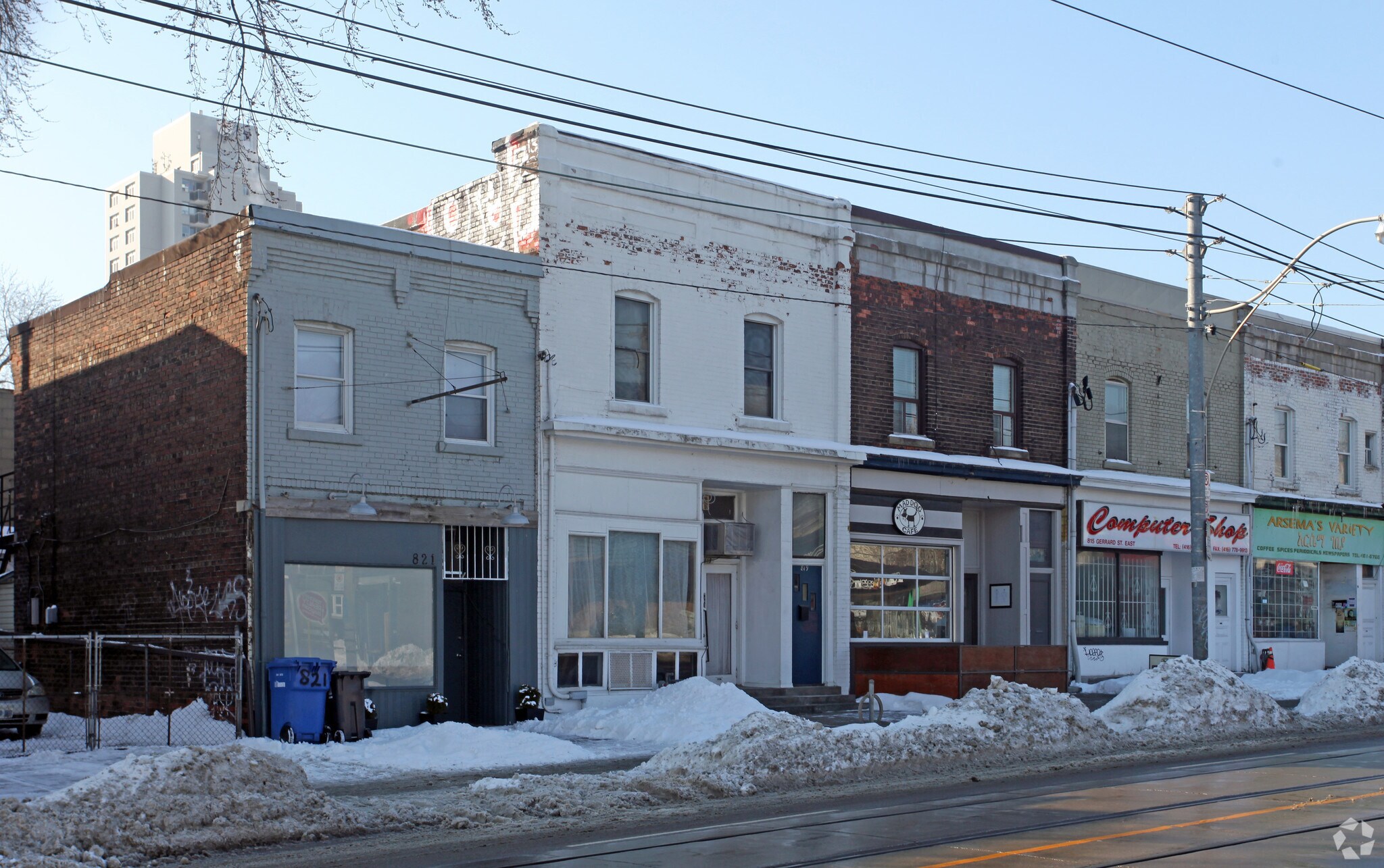 813 Gerrard St E, Toronto, ON for sale Primary Photo- Image 1 of 1