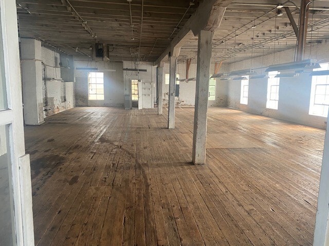 119 S Main St, Chatham, VA for sale - Interior Photo - Image 2 of 4