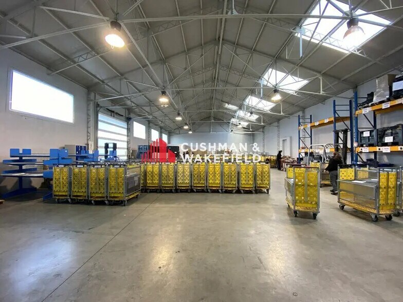 Office in Toulouse for lease - Interior Photo - Image 3 of 7