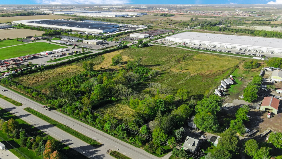 2201 S Chicago St, Joliet, IL for sale - Building Photo - Image 2 of 8