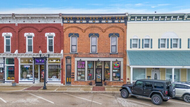 Plus de détails pour 112 E 3rd St, Imlay City, MI - Commerce de détail à vendre