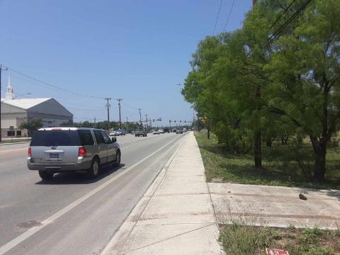 8400 Culebra Rd, San Antonio, TX à vendre - Photo du bâtiment - Image 1 de 3
