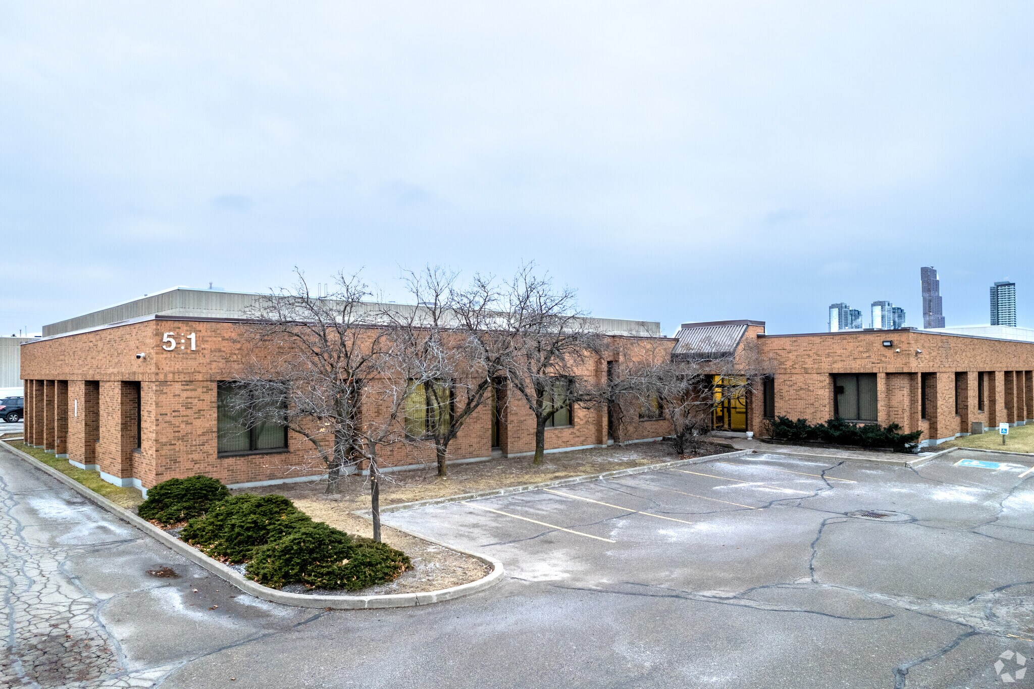 511 Millway Ave, Vaughan, ON à vendre Photo principale- Image 1 de 1