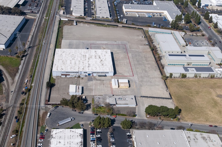 2875 Prune Ave, Fremont, CA for lease - Building Photo - Image 3 of 8