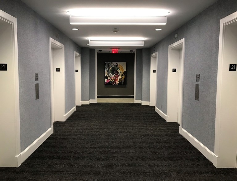 230 Peachtree St NW, Atlanta, GA for lease - Interior Photo - Image 3 of 13