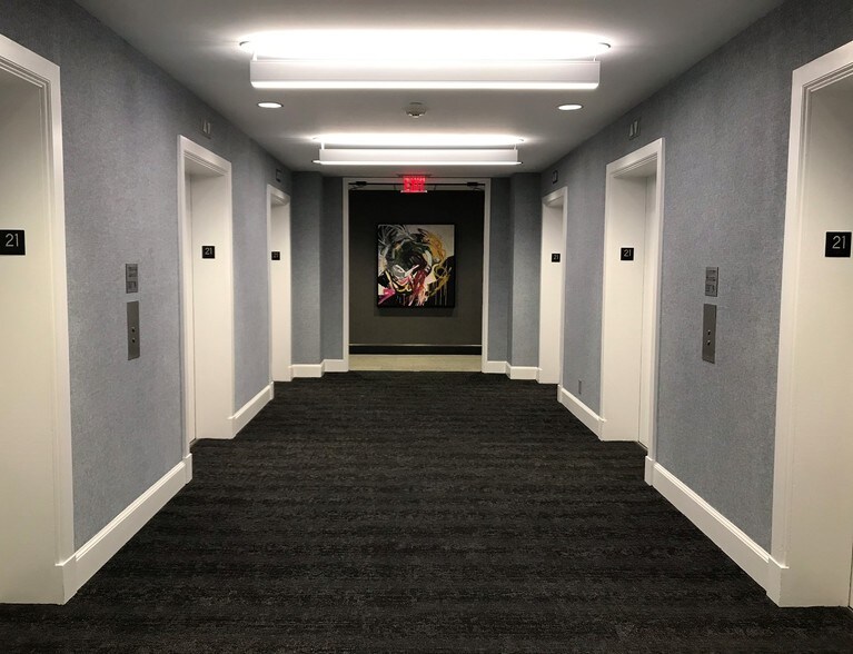 230 Peachtree St NW, Atlanta, GA à louer - Photo intérieure - Image 3 de 13