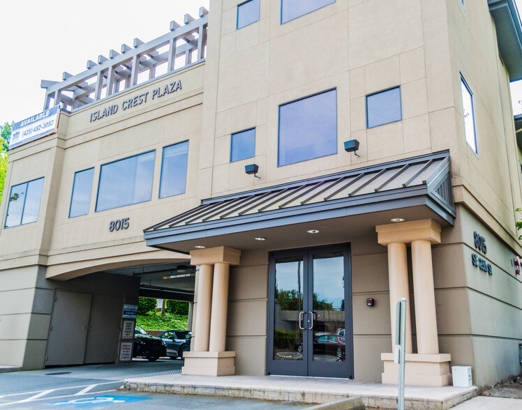 8015 SE 28th St, Mercer Island, WA à louer - Photo du bâtiment - Image 3 de 8