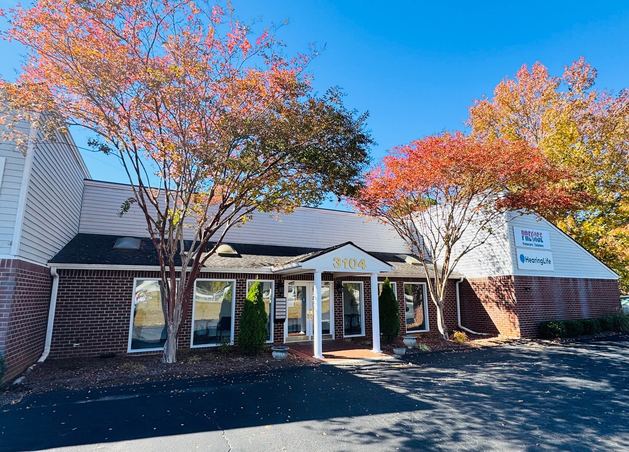 3104 Grandview Dr, Simpsonville, SC à louer Photo du bâtiment- Image 1 de 8