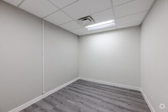 530 S 6th St, Las Vegas, NV for lease Interior Photo- Image 2 of 7