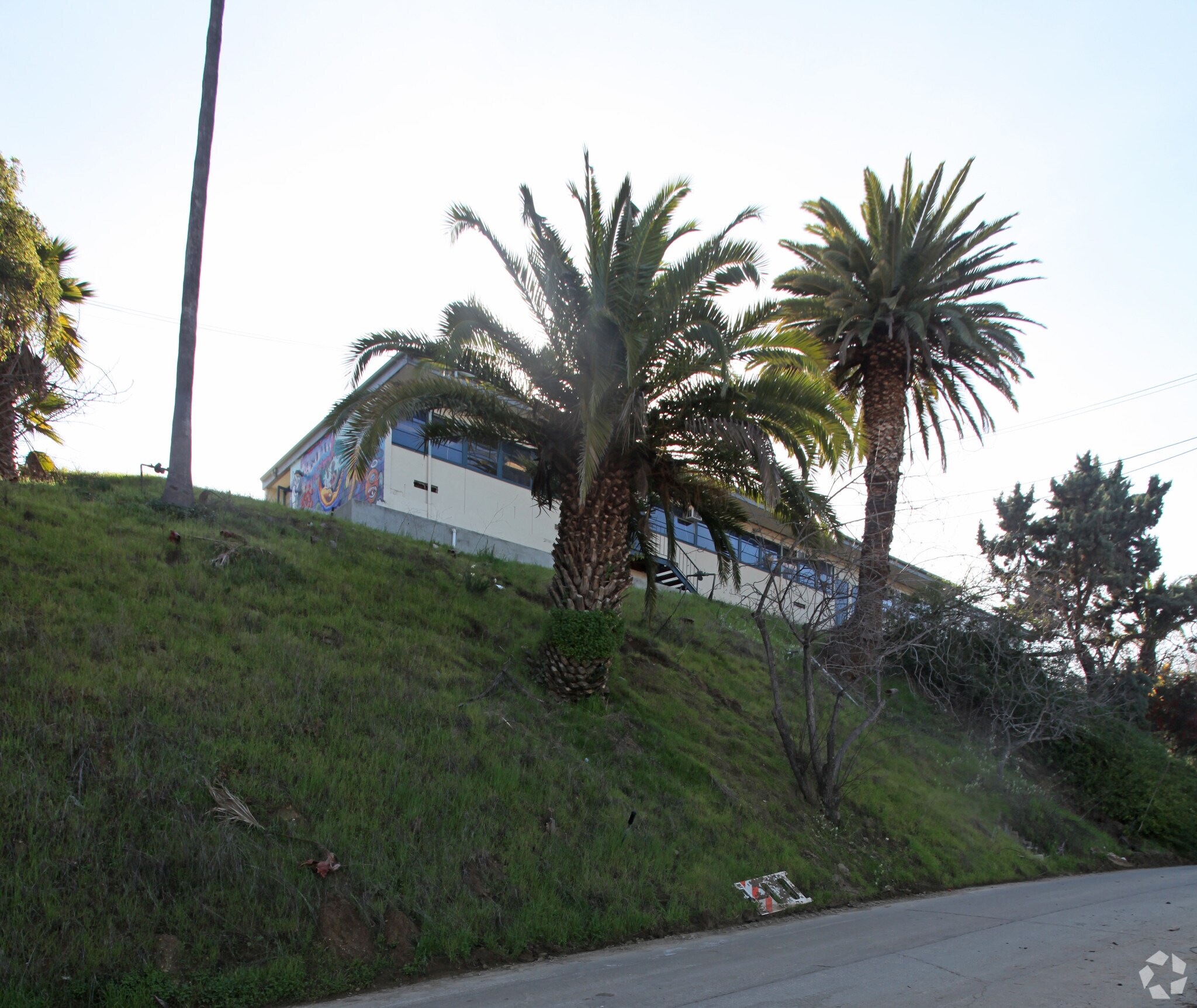 625 Coleman Ave, Los Angeles, CA à louer Photo du bâtiment- Image 1 de 14