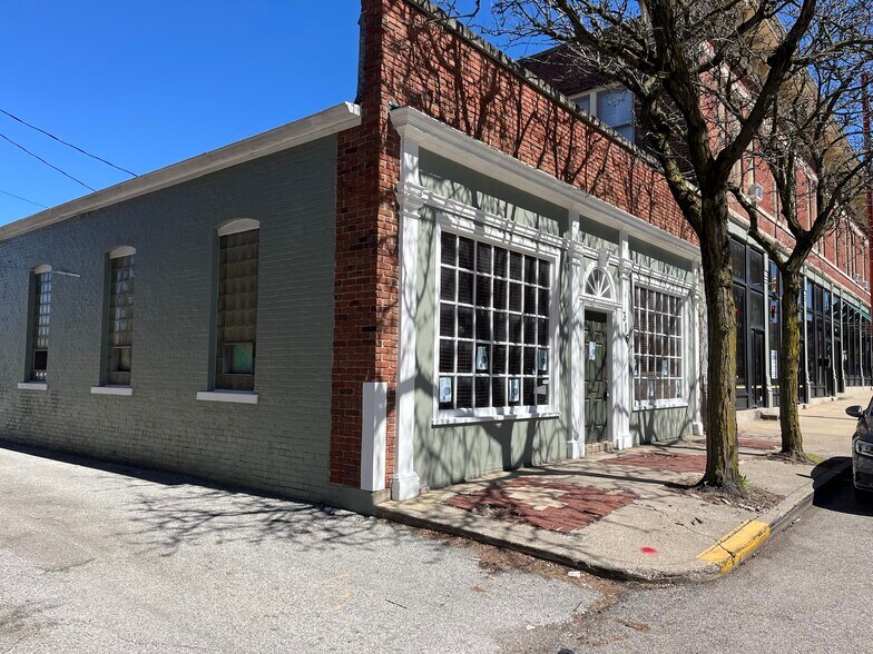316 Ferry St, Lafayette, IN à louer - Photo du bâtiment - Image 2 de 5