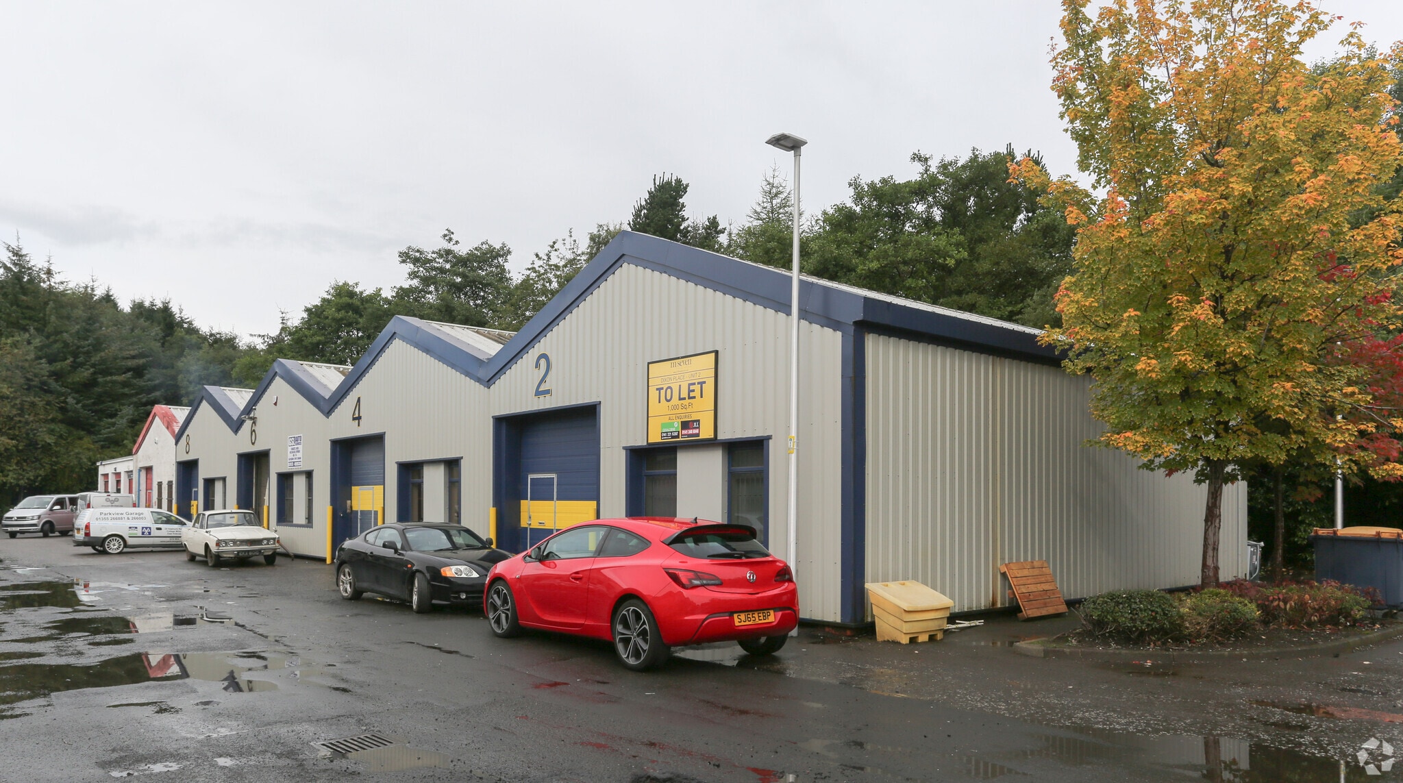 2-10 Dixon Pl, East Kilbride for lease Primary Photo- Image 1 of 3