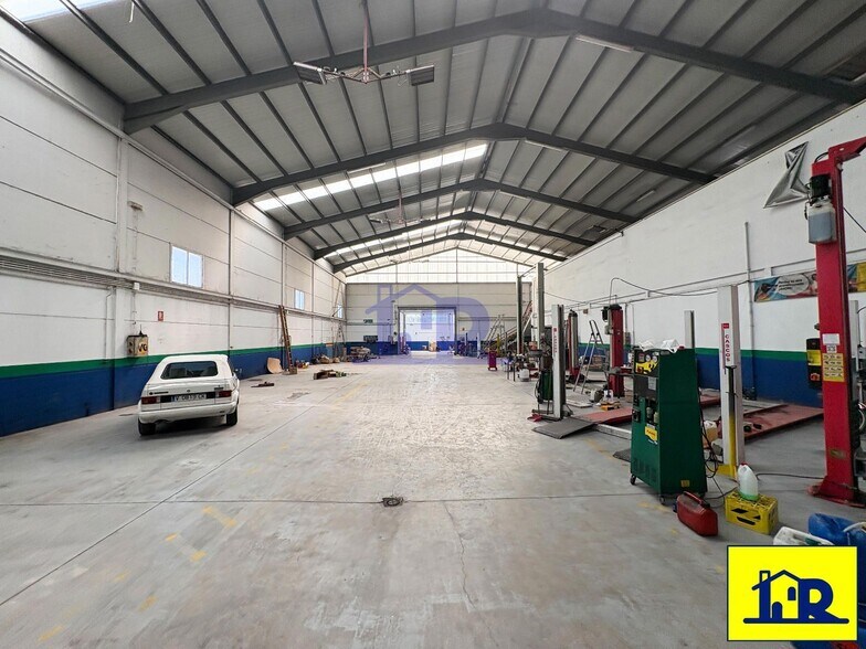 Industrial in Cuenca, Cuenca for sale - Interior Photo - Image 3 of 18