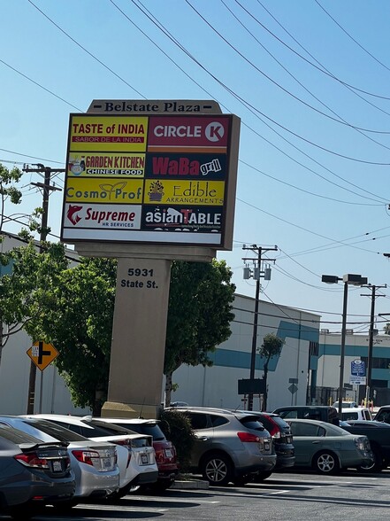 5900 State St, Huntington Park, CA for lease - Building Photo - Image 1 of 3