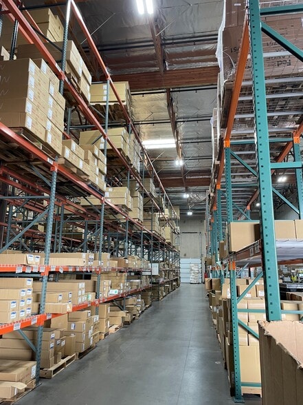 4550 W Van Buren St, Phoenix, AZ for lease - Interior Photo - Image 2 of 3