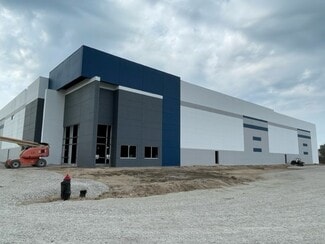 Plus de détails pour 12100 W Brown Deer Rd, Milwaukee, WI - Industriel à louer