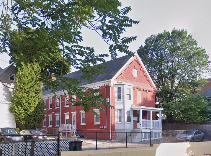 17 Sycamore Ter, Somerville, MA à vendre Photo du bâtiment- Image 1 de 1