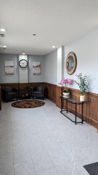 205 Washington St, Burlington, IA à louer - Hall d’entrée - Image 2 de 12